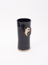 Load image into Gallery viewer, Yin Yang Vase Onyx
